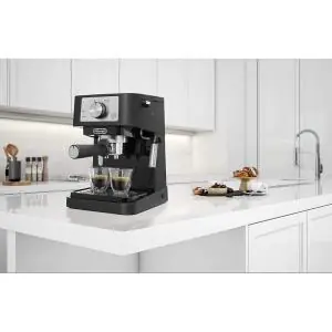 MACHINE À CAFÉ MOULU & DOSETTE DELONGHI STILOSA 1100W NOIR (EC260.BK) MACHINE À CAFÉ MOULU & DOSETTE DELONGHI STILOSA 1100W NOIR (EC260.BK)